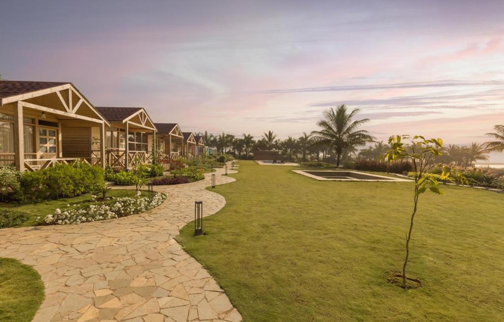Waterscape Retreat Girnāre Dış mekan fotoğraf