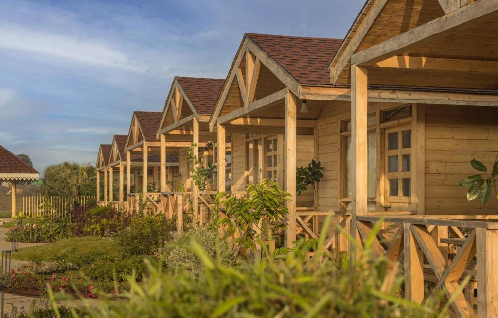 Waterscape Retreat Girnāre Dış mekan fotoğraf